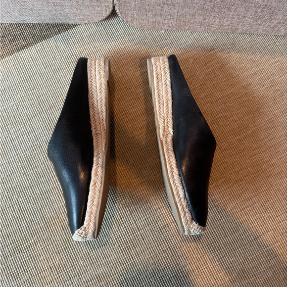 Dolce Vita - Brandi Black Leather Espadrille Mules (Never Worn) - Picture 6 of 10